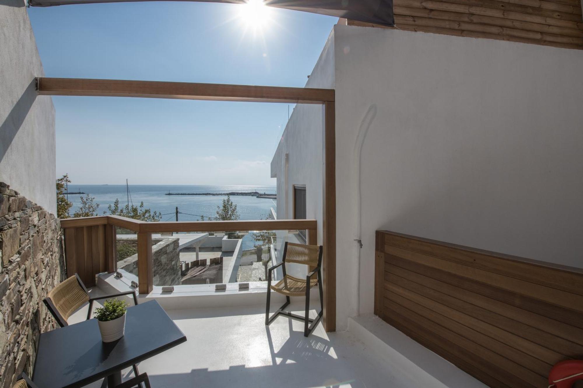 Natura Luxury Boutique Hotel Skopelos Loutraki  Exterior photo